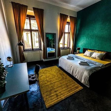티미쇼아라 Cozy & Charming Apt. Downtown 아파트 외부 사진